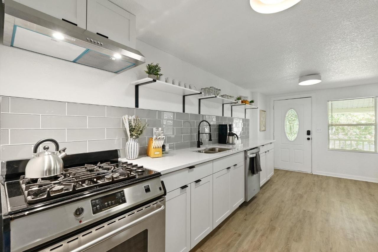 The Garden Cottage - Pet Friendly & 5 Mins To Town Saint Augustine Eksteriør billede